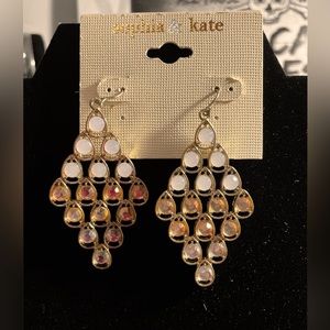 NWT Sophia Kate Gold-Tone dangle earrings